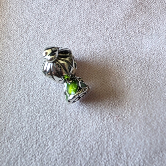New Pandora × Disney Princess Tiana And The Frog retired 925° Charm for bracelet - Picture 5 of 8